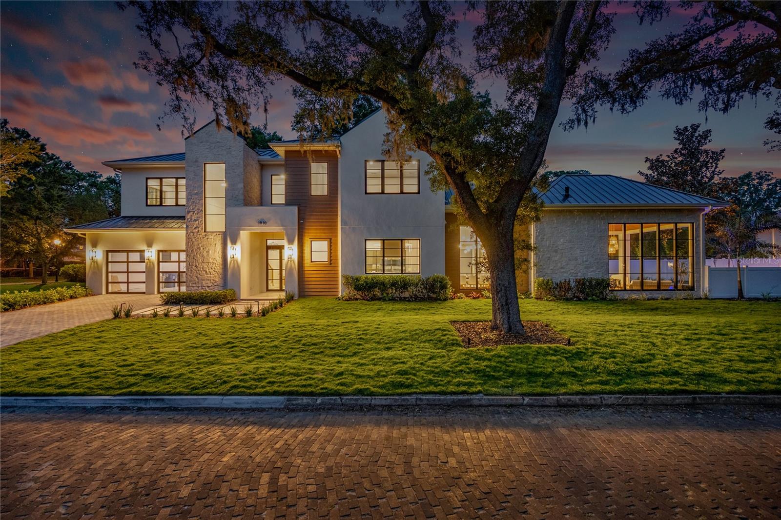 FOREST HILLS - Residential
