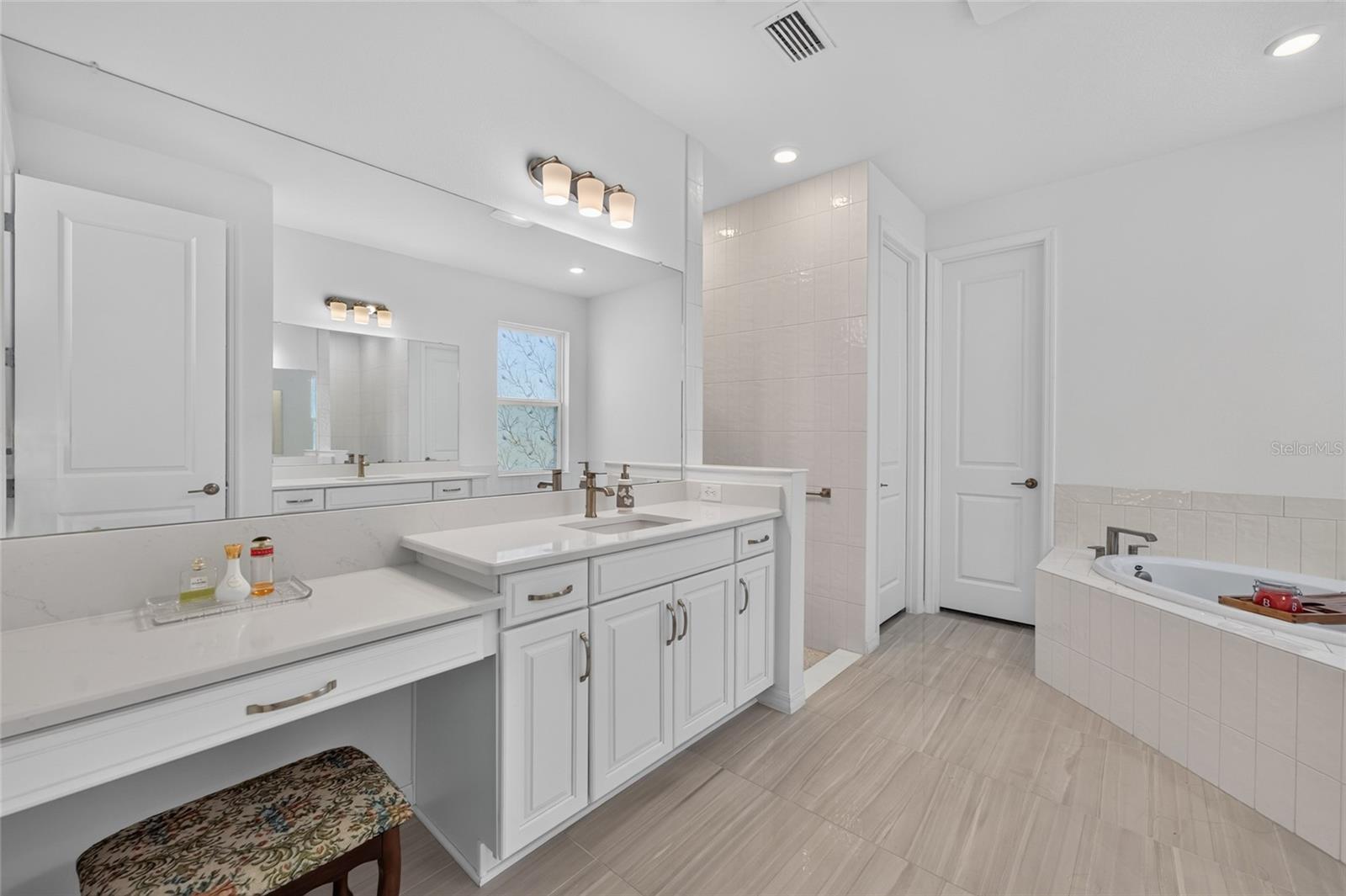 RIVER LNDG PH 2A-2D 3A-3D - Residential