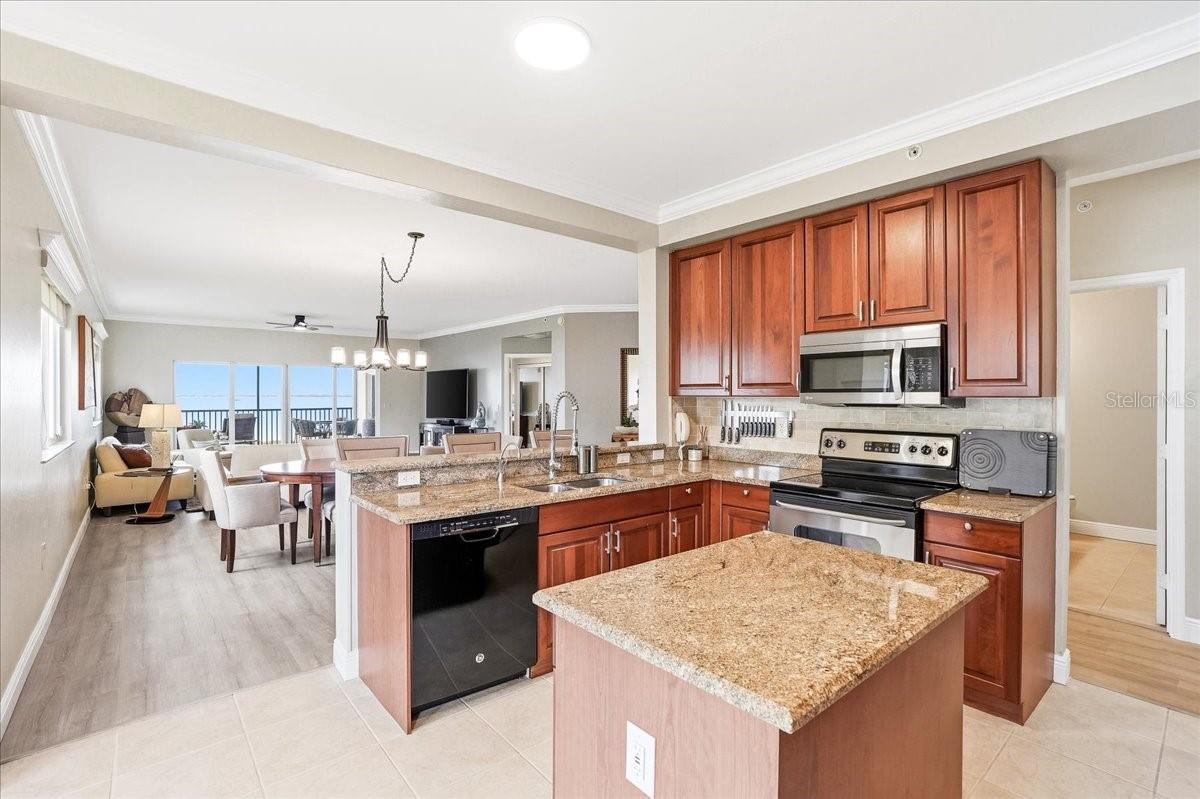 PALM ISLES PH 01 - Residential