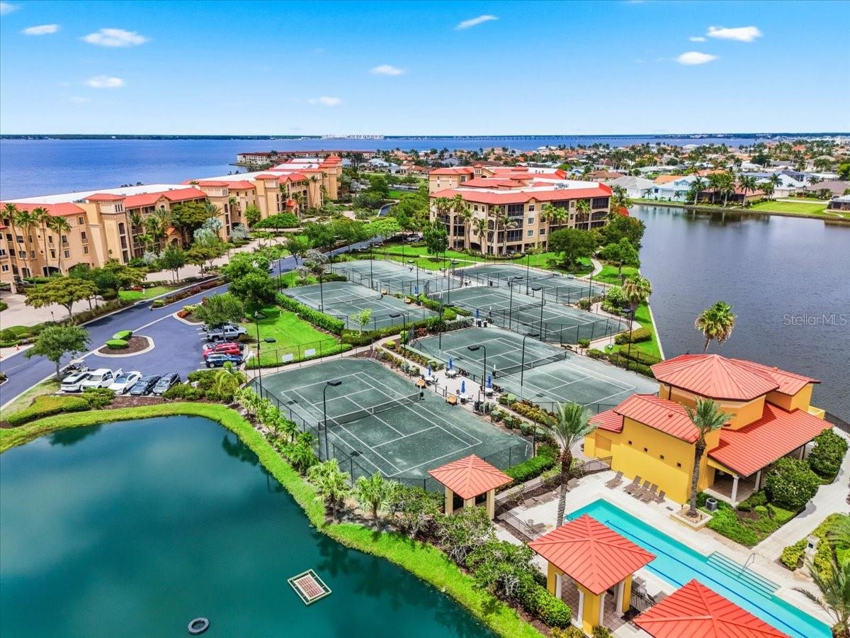 PALM ISLES PH 01 - Residential
