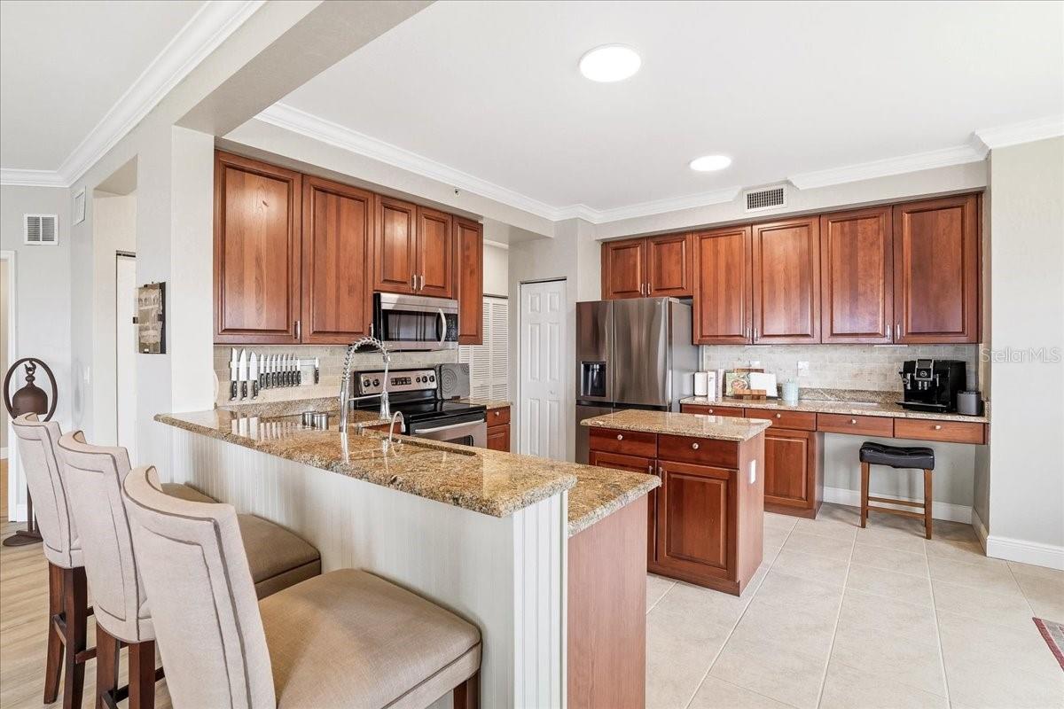 PALM ISLES PH 01 - Residential