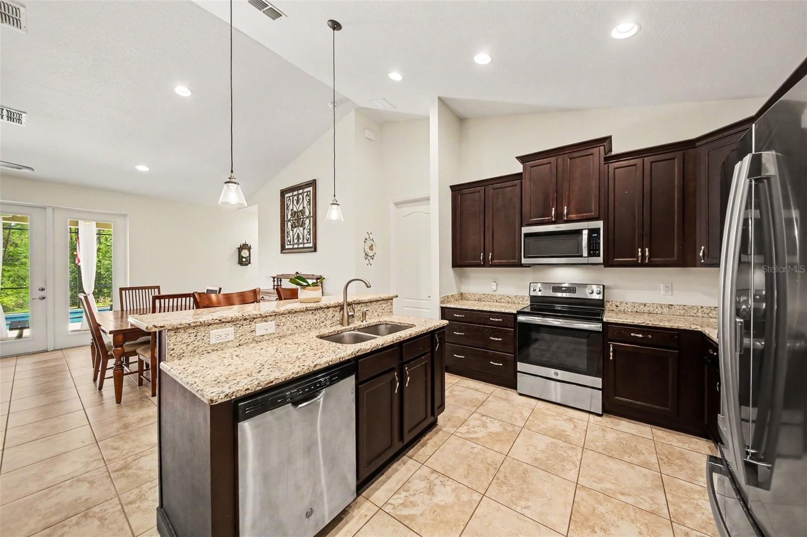 ACREAGE & UNREC - Residential