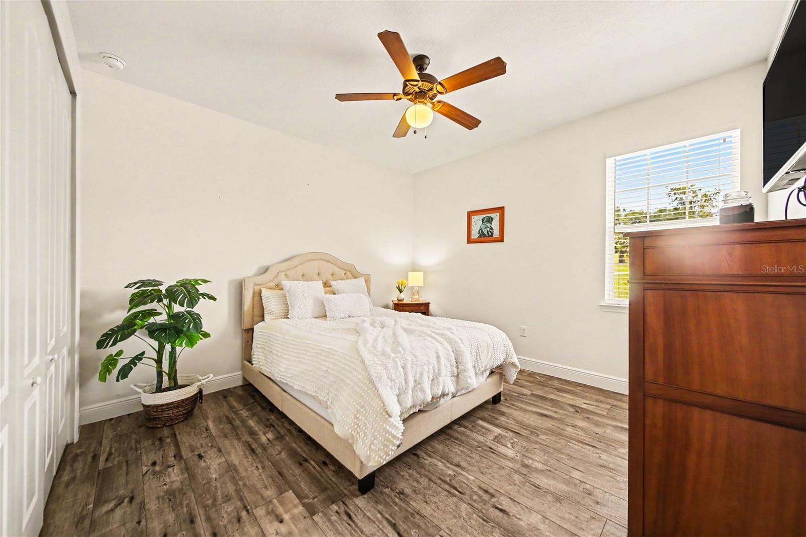 ACREAGE & UNREC - Residential