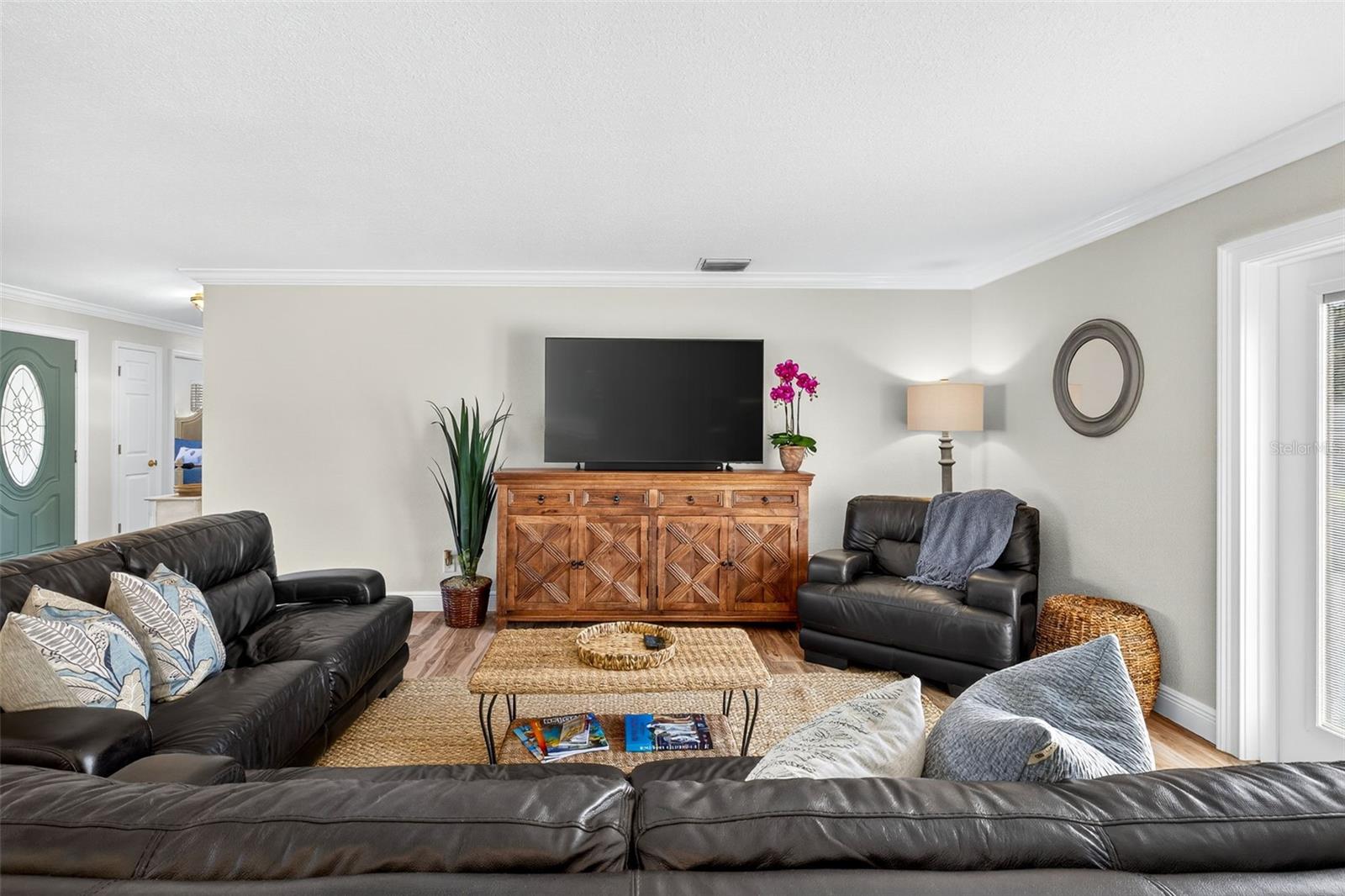 GROVE LAKE MANOR - Residential