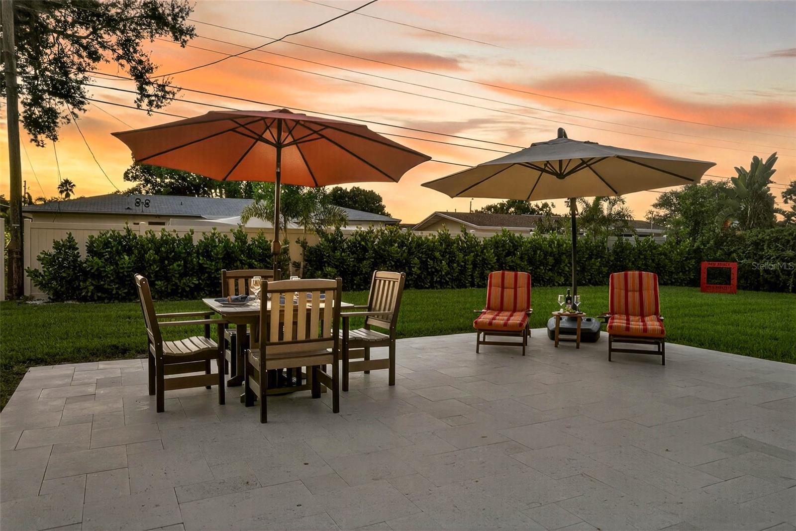 GROVE LAKE MANOR - Residential