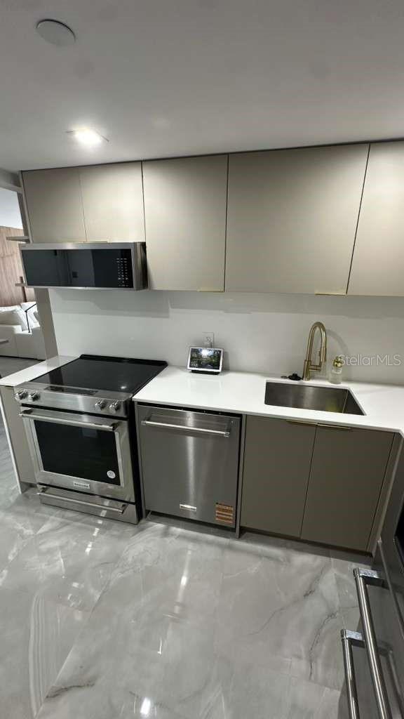WATERVIEW - Residential
