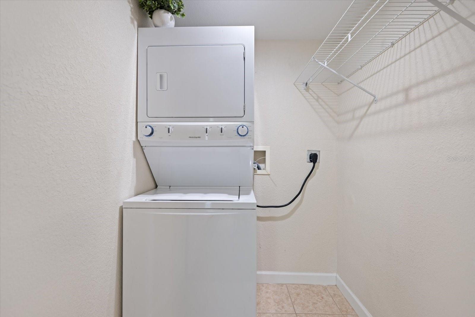HIGHLAND PINES - Residential Lease