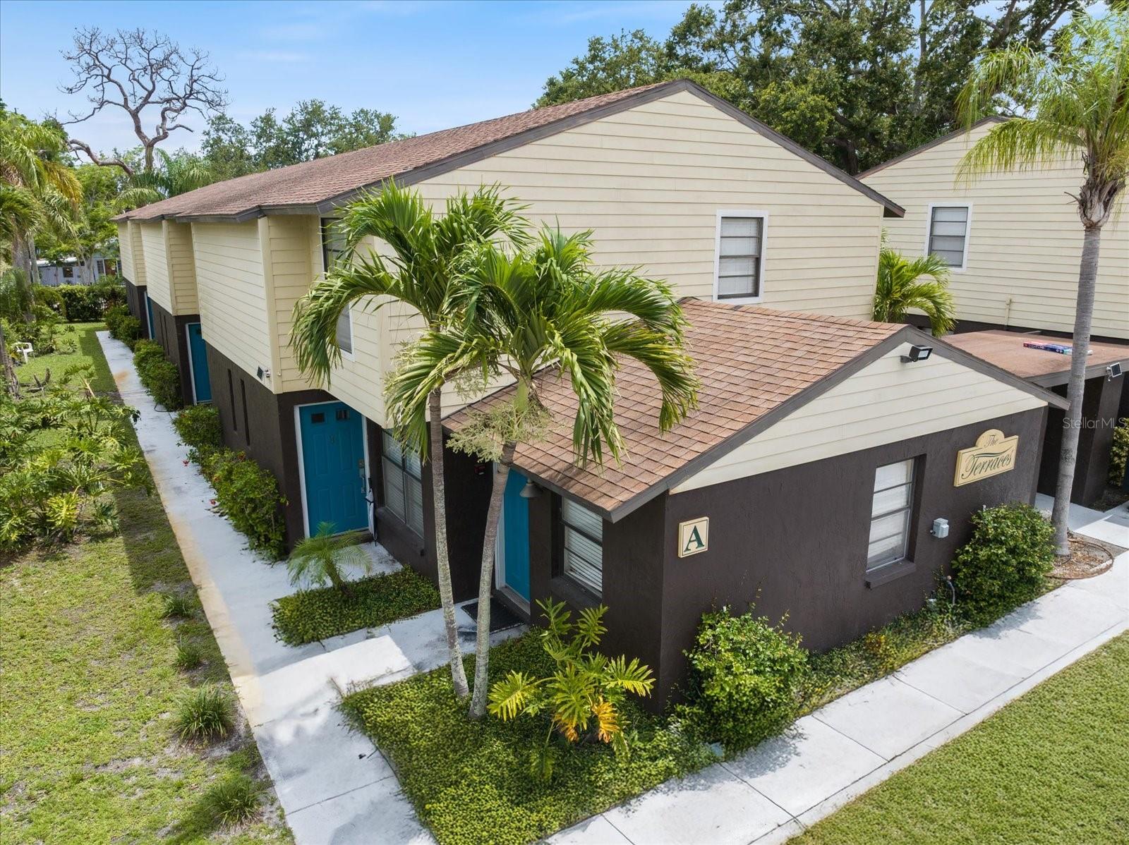 HIGHLAND PINES - Residential Lease