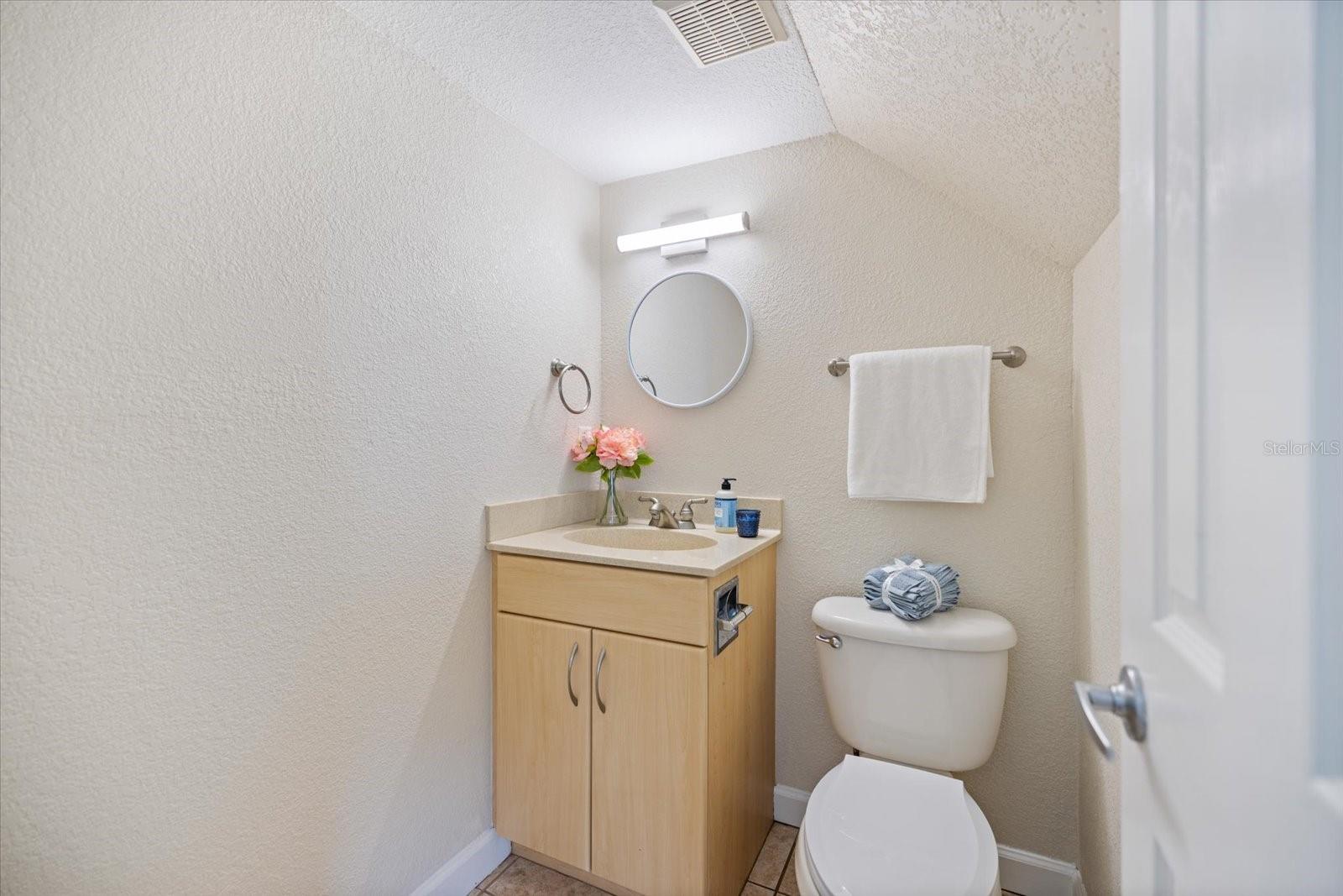 HIGHLAND PINES - Residential Lease