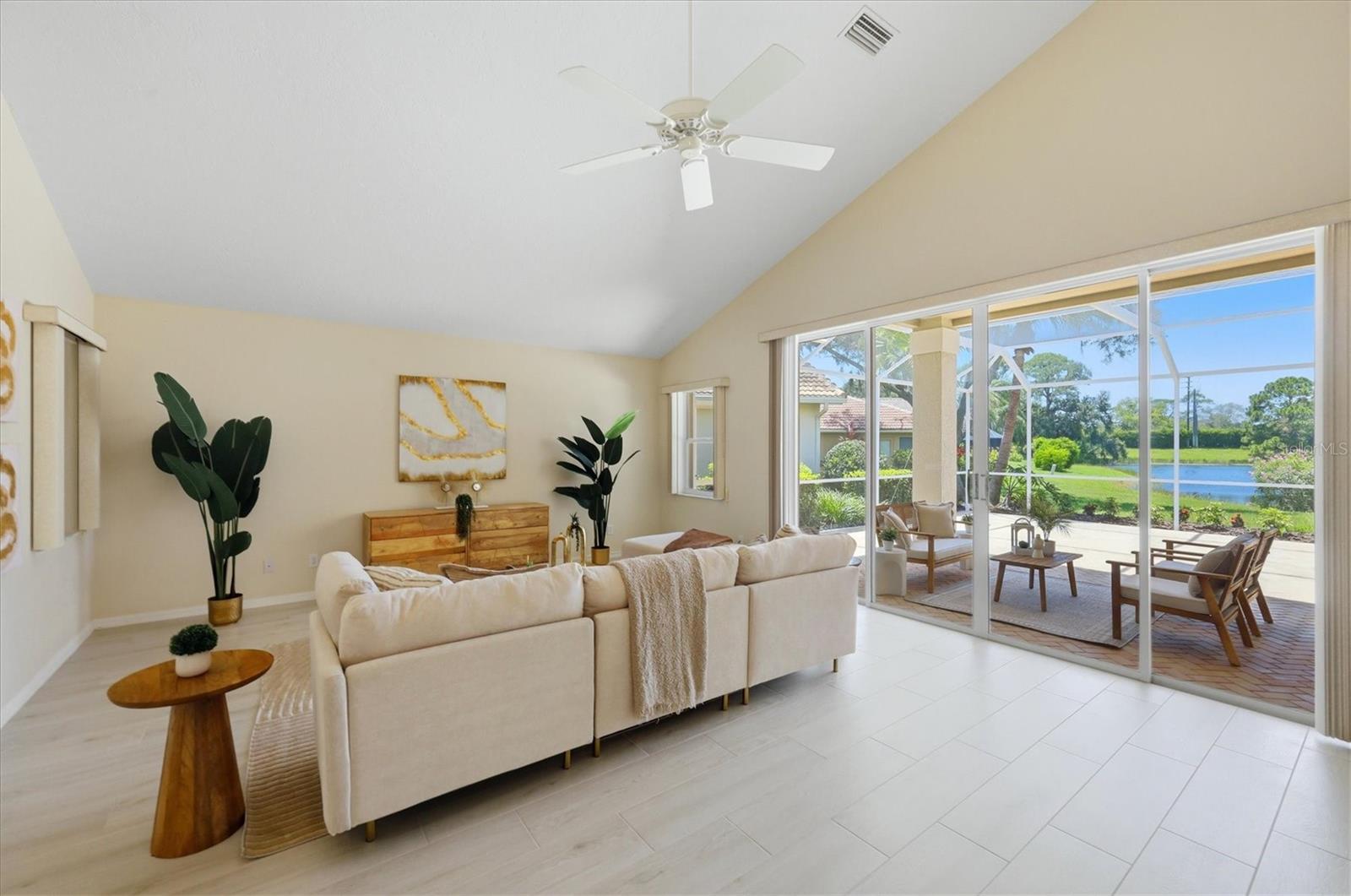 VILLAS AT DEER CREEK - Residential