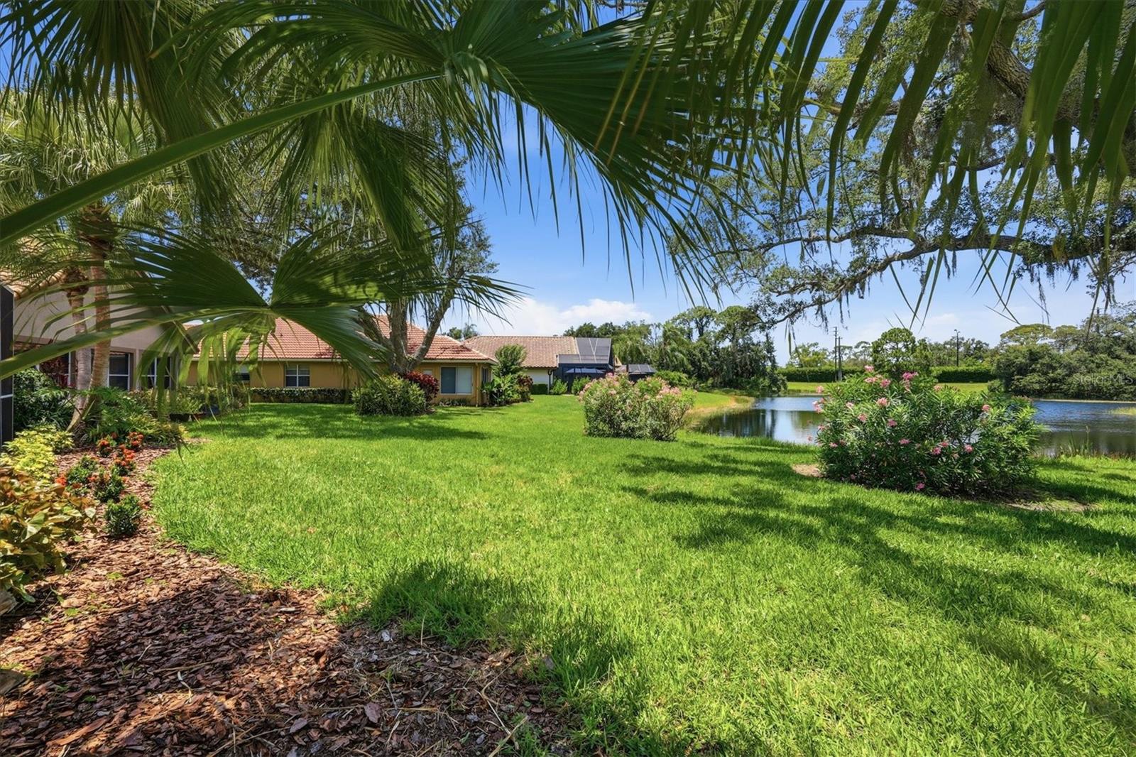 VILLAS AT DEER CREEK - Residential