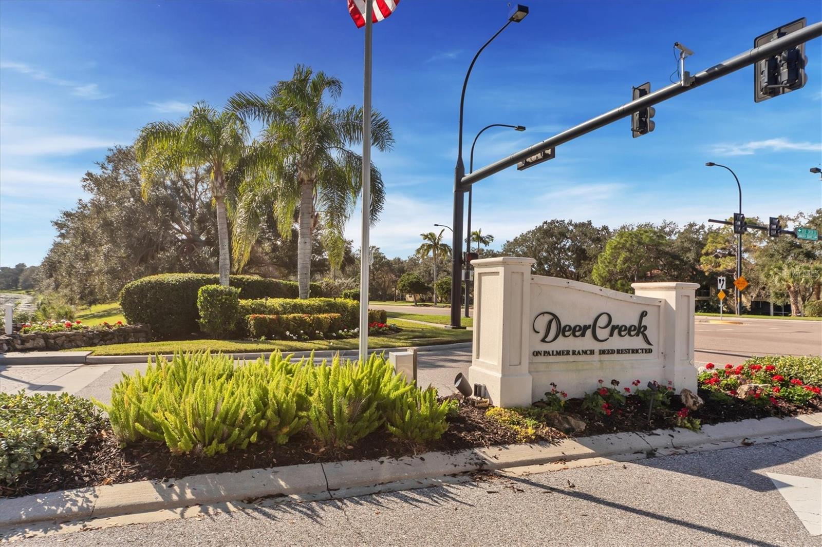 VILLAS AT DEER CREEK - Residential