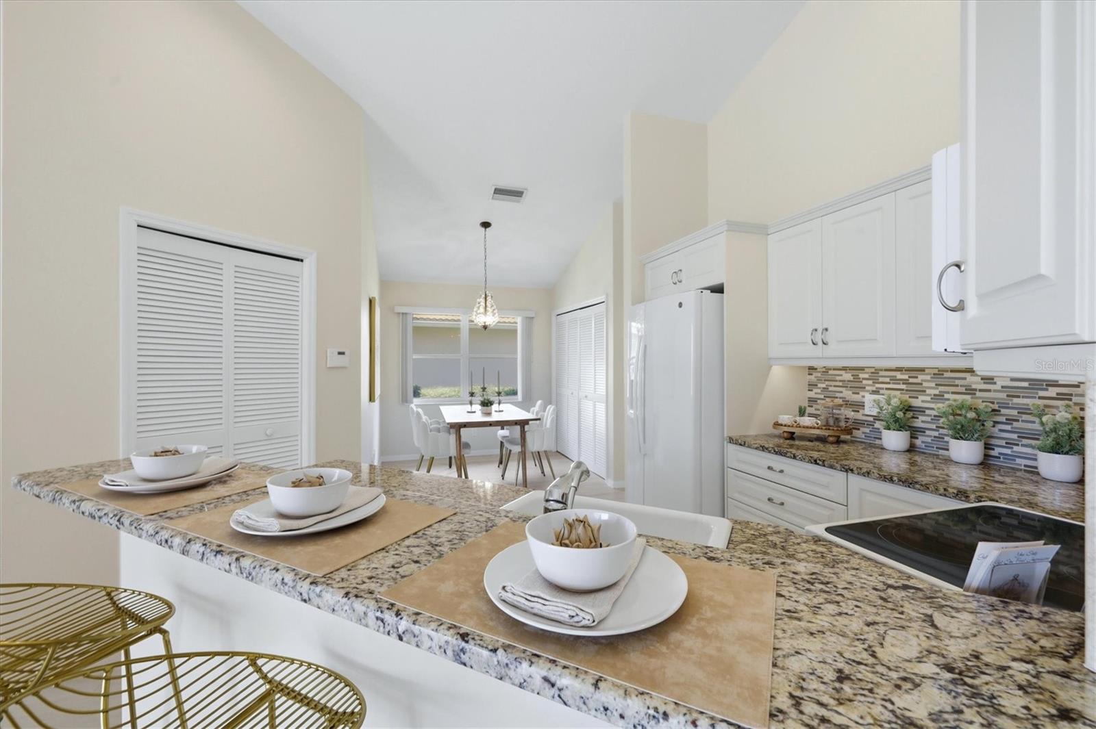 VILLAS AT DEER CREEK - Residential