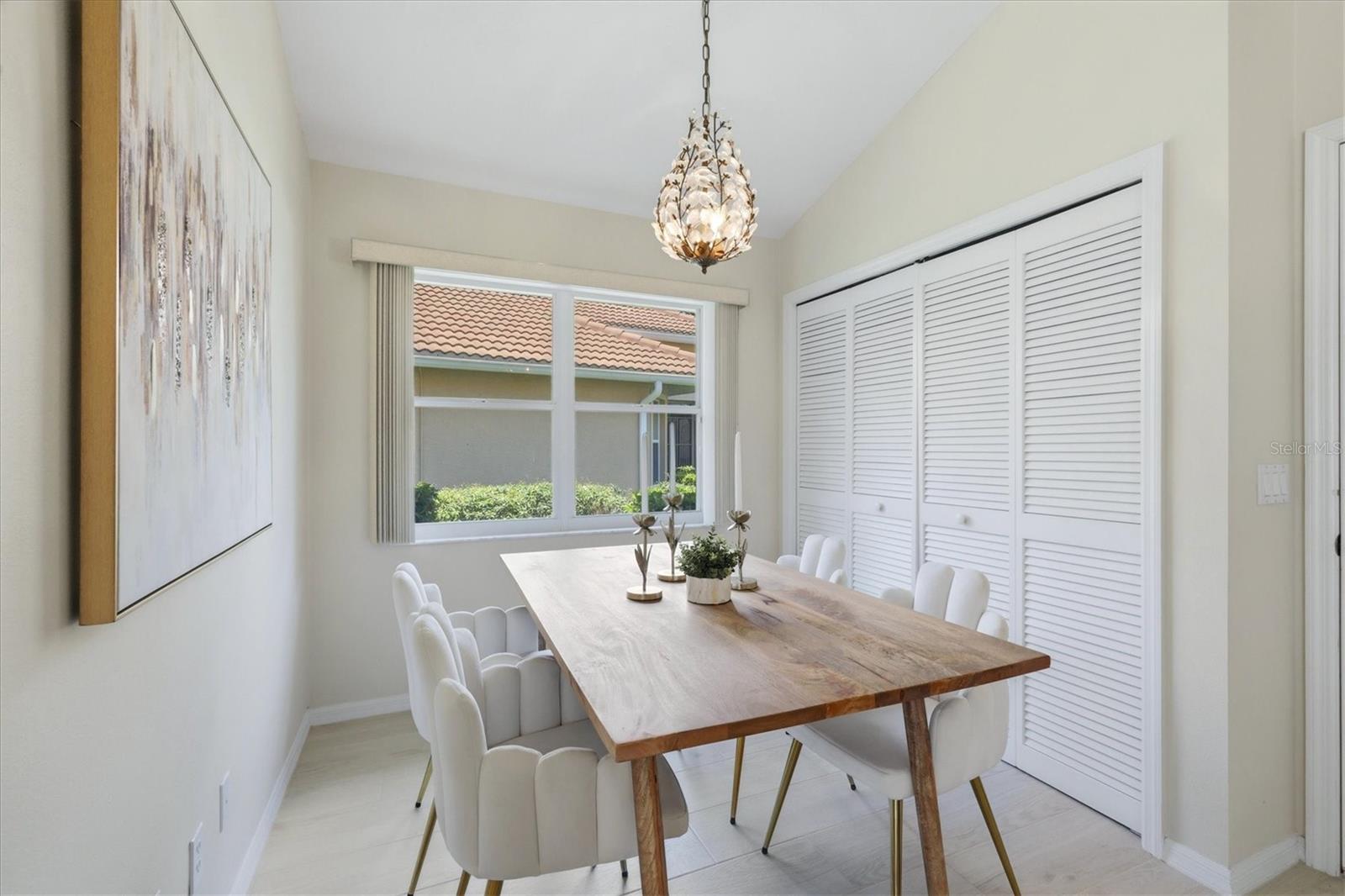 VILLAS AT DEER CREEK - Residential