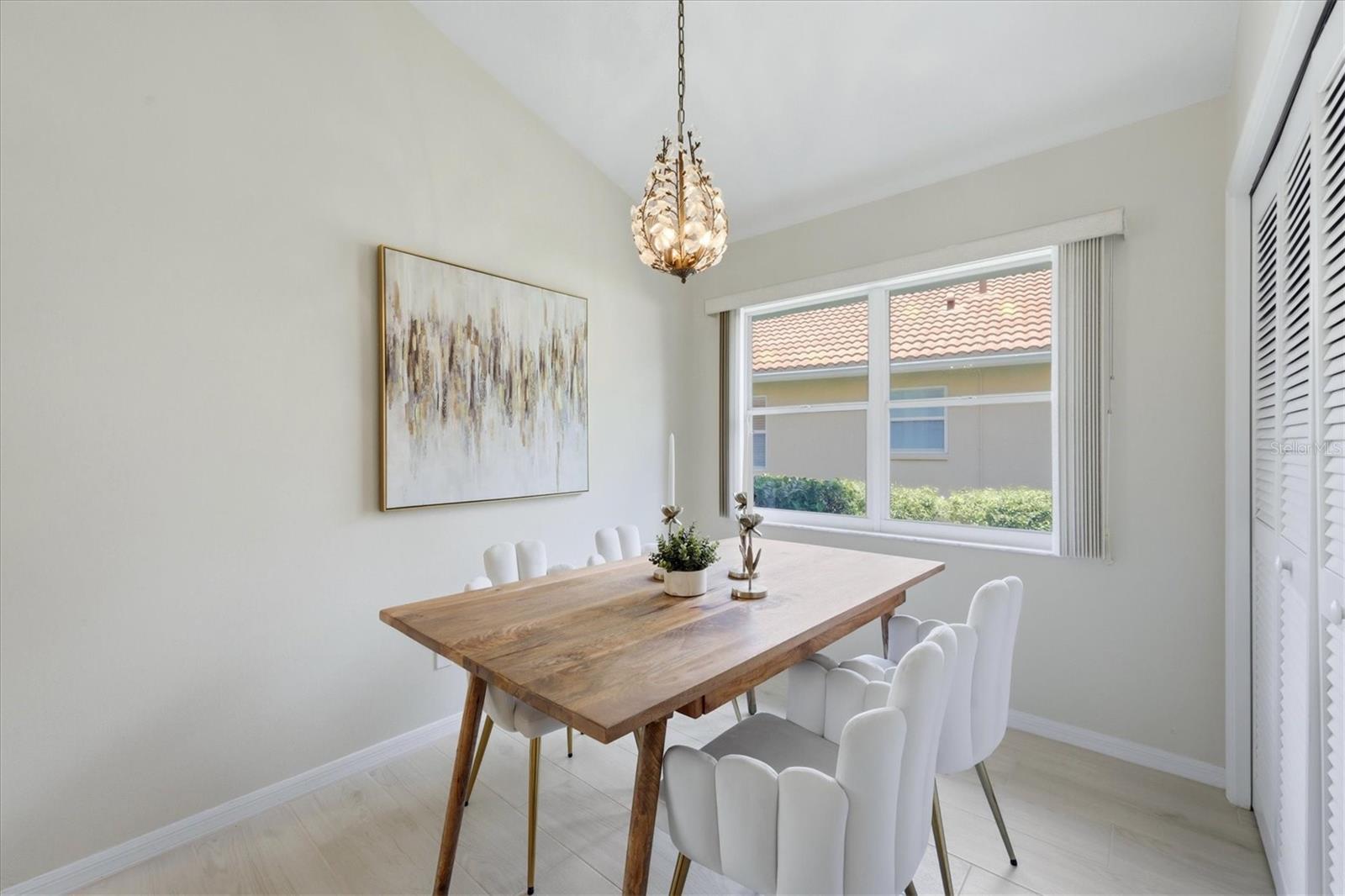 VILLAS AT DEER CREEK - Residential