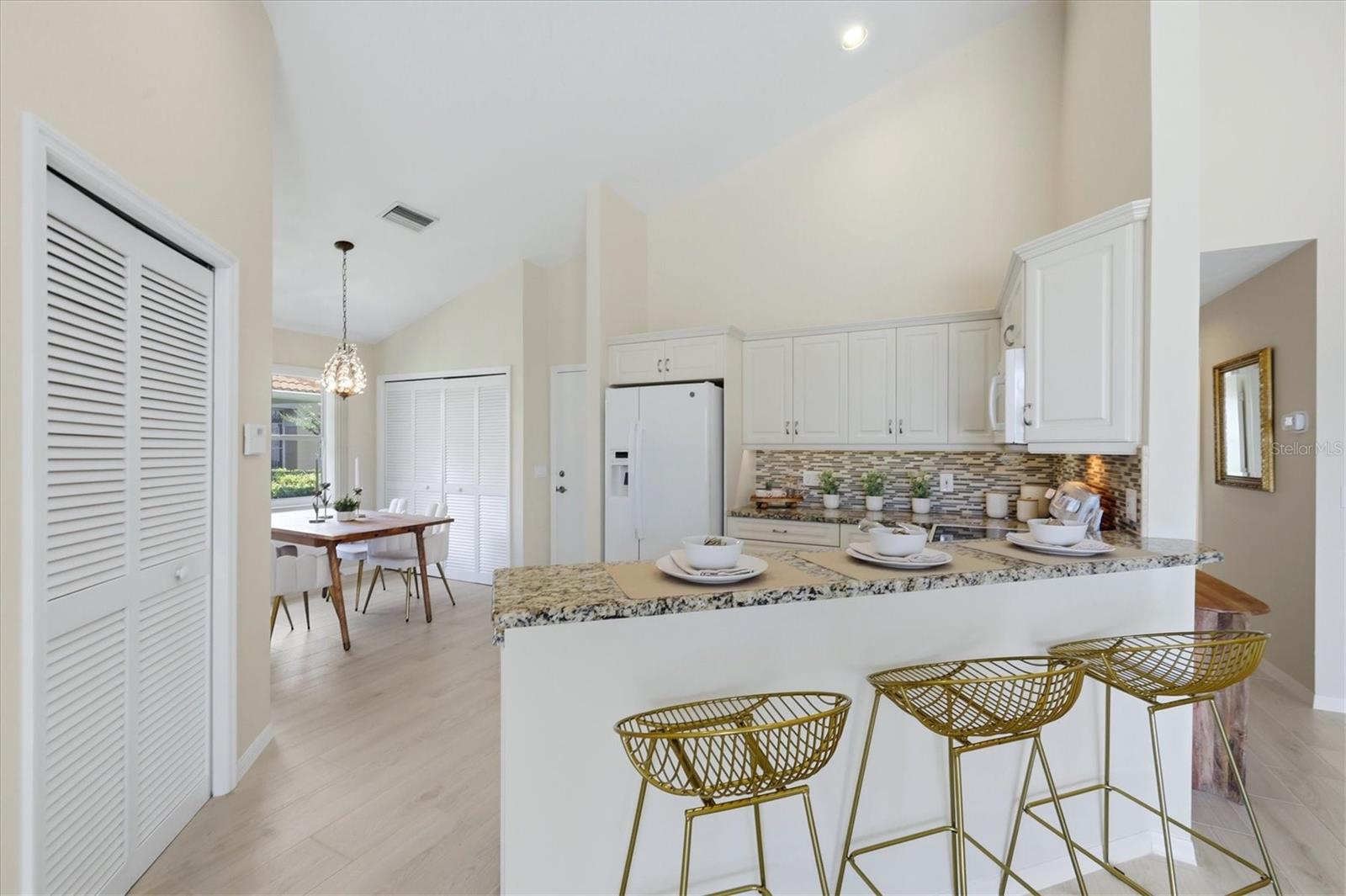 VILLAS AT DEER CREEK - Residential