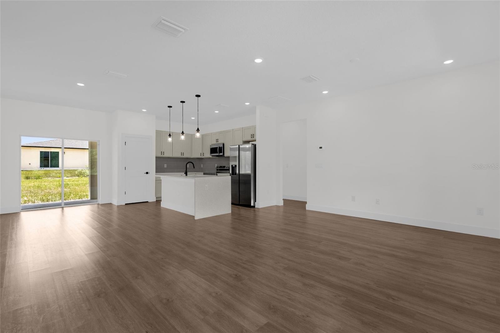 CITRUS SPGS UNIT 13 - Residential