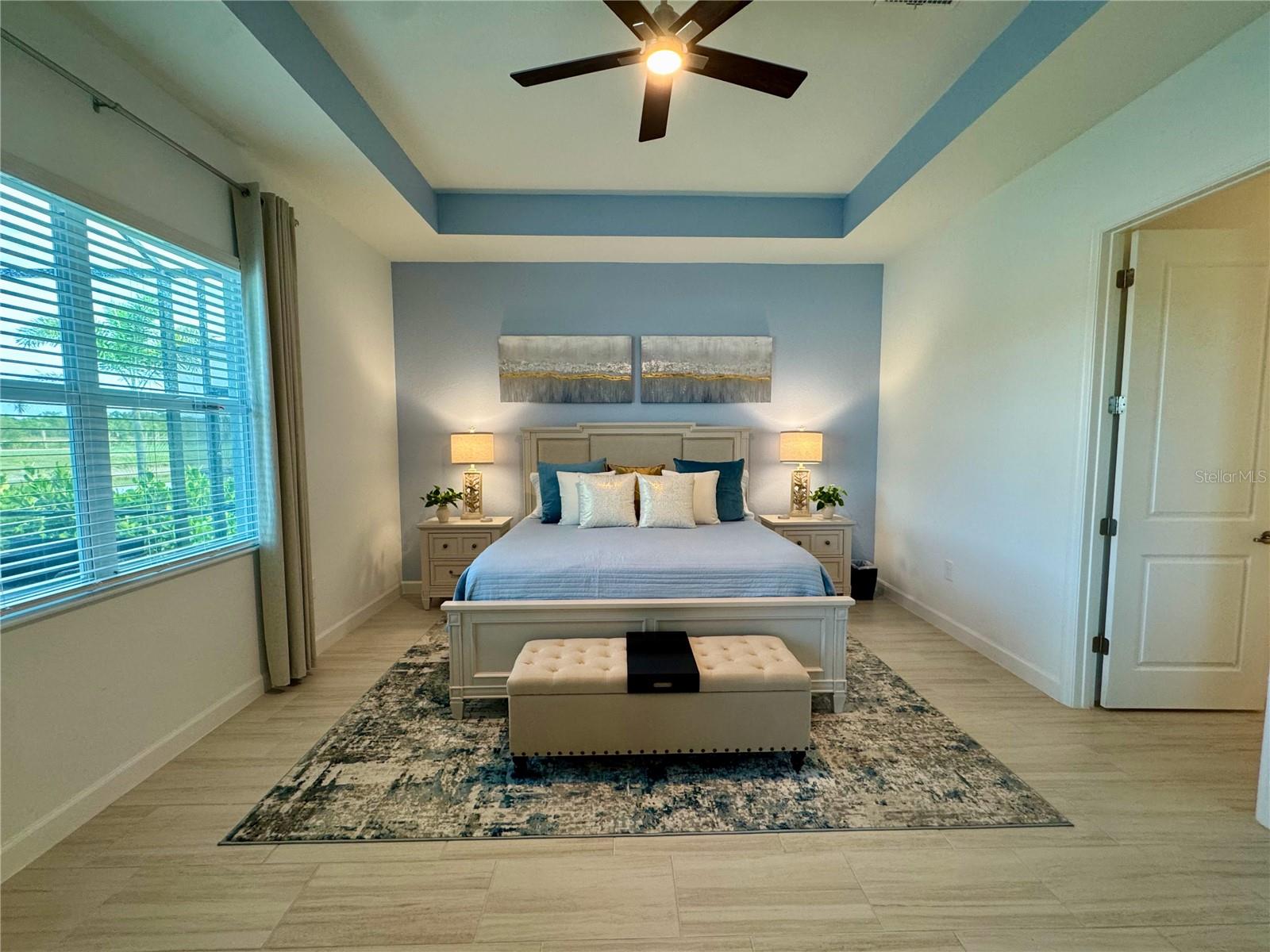 CALUSA COUNTRY CLUB - Residential Lease