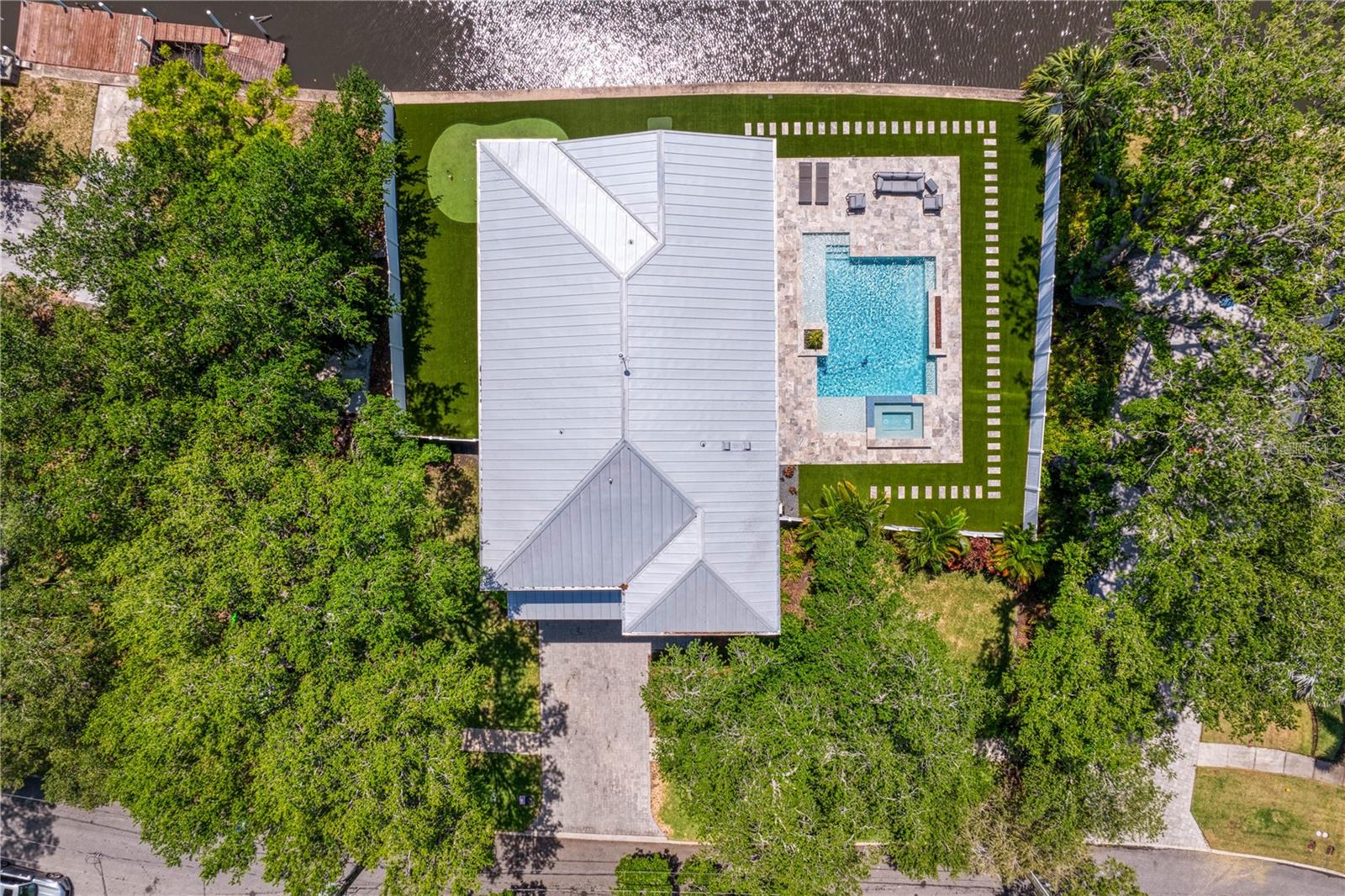DAVIS ISLANDS PB10 PG52 TO 57 - Residential