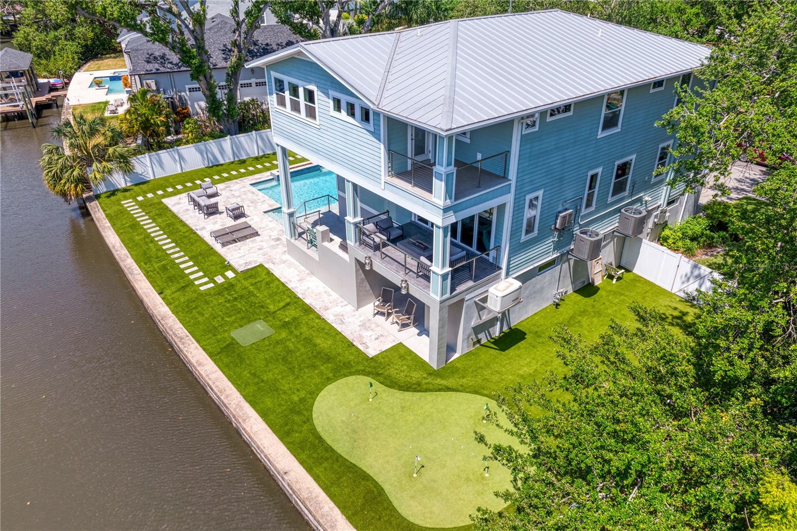 DAVIS ISLANDS PB10 PG52 TO 57 - Residential