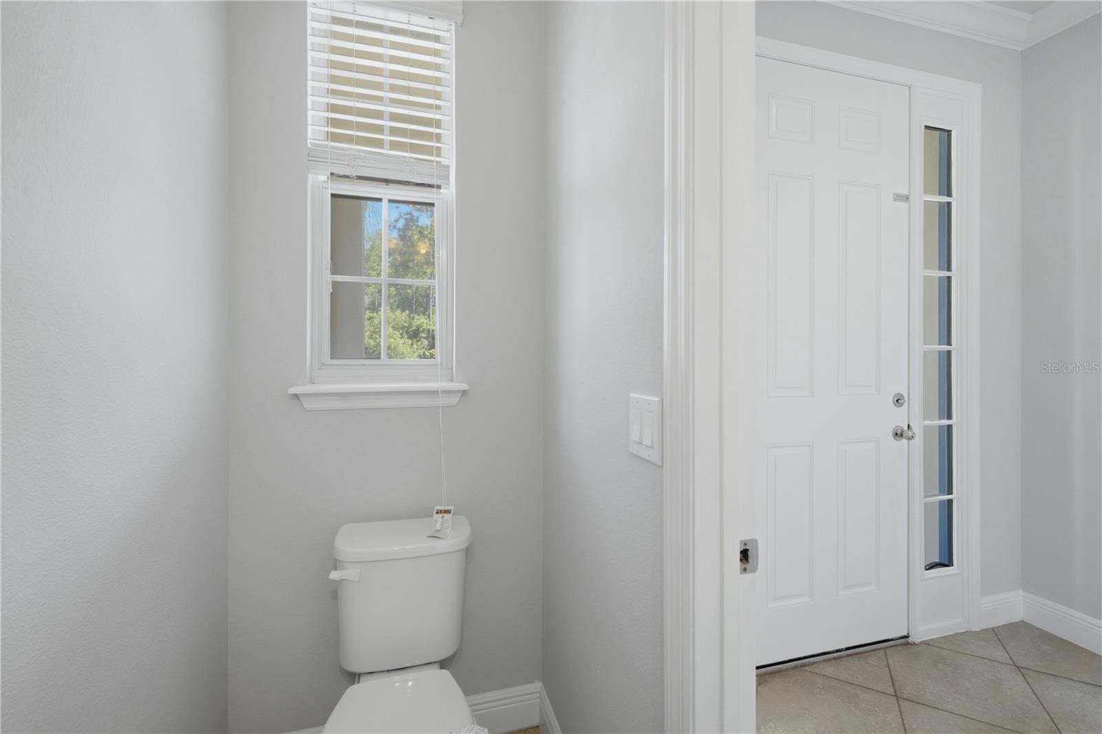 POINTE/HUNTER'S CRK - Residential