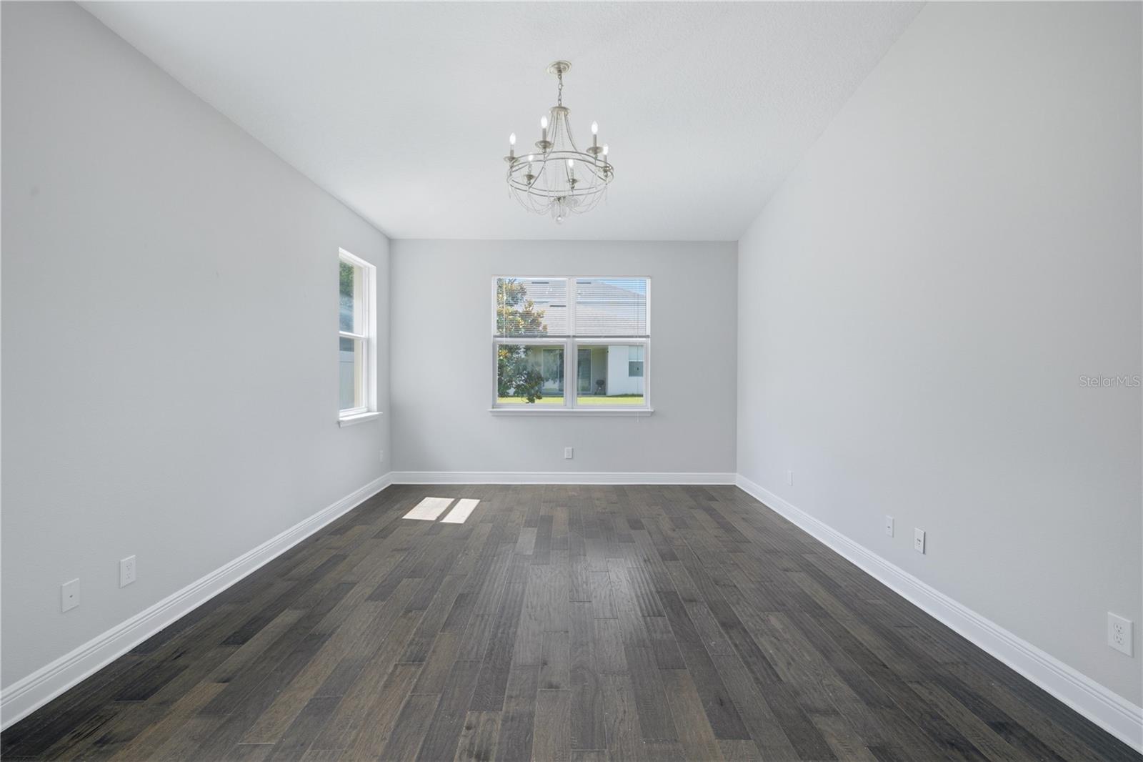 POINTE/HUNTER'S CRK - Residential