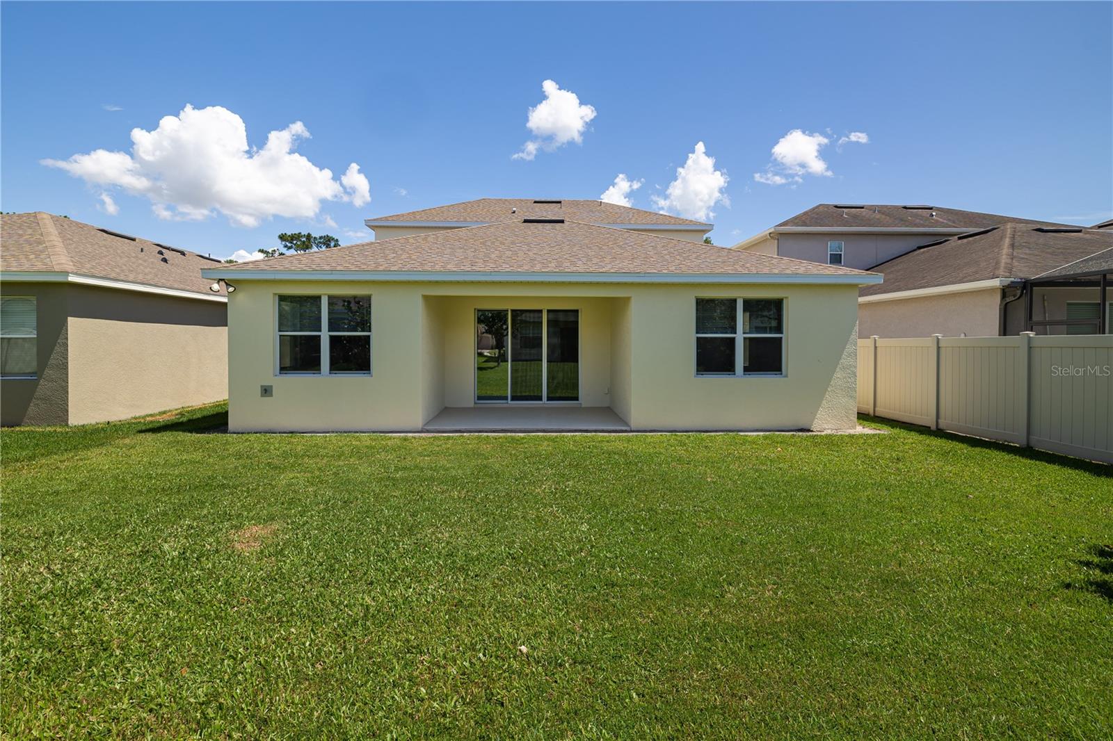 POINTE/HUNTER'S CRK - Residential