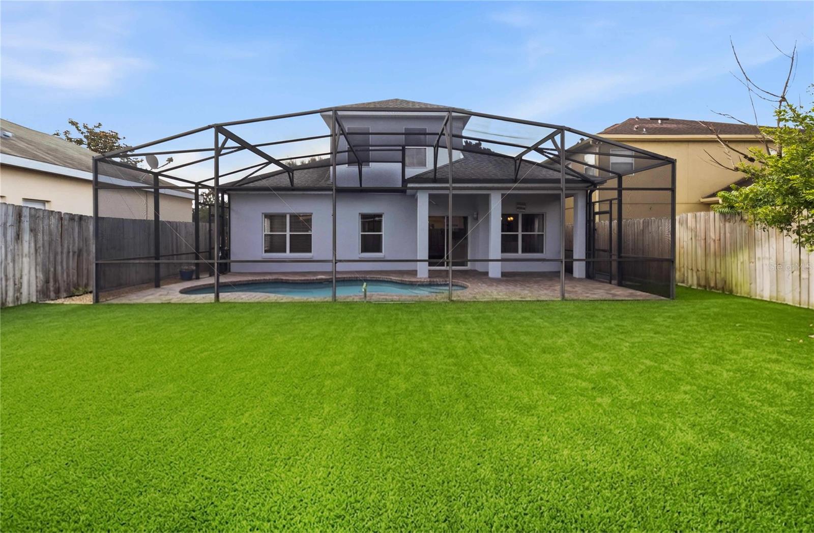 FALCON TRACE 44/119 - Residential