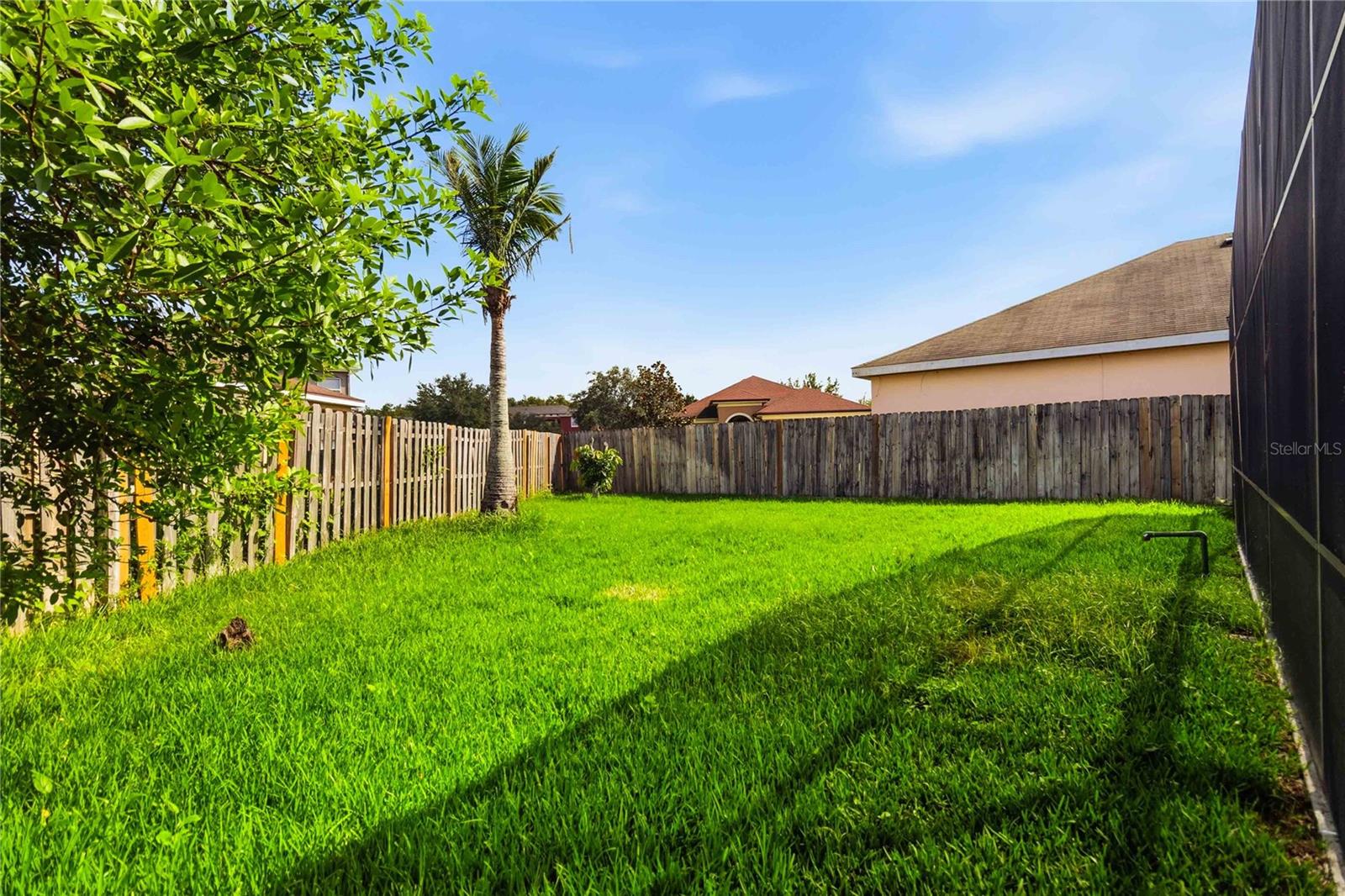 FALCON TRACE 44/119 - Residential