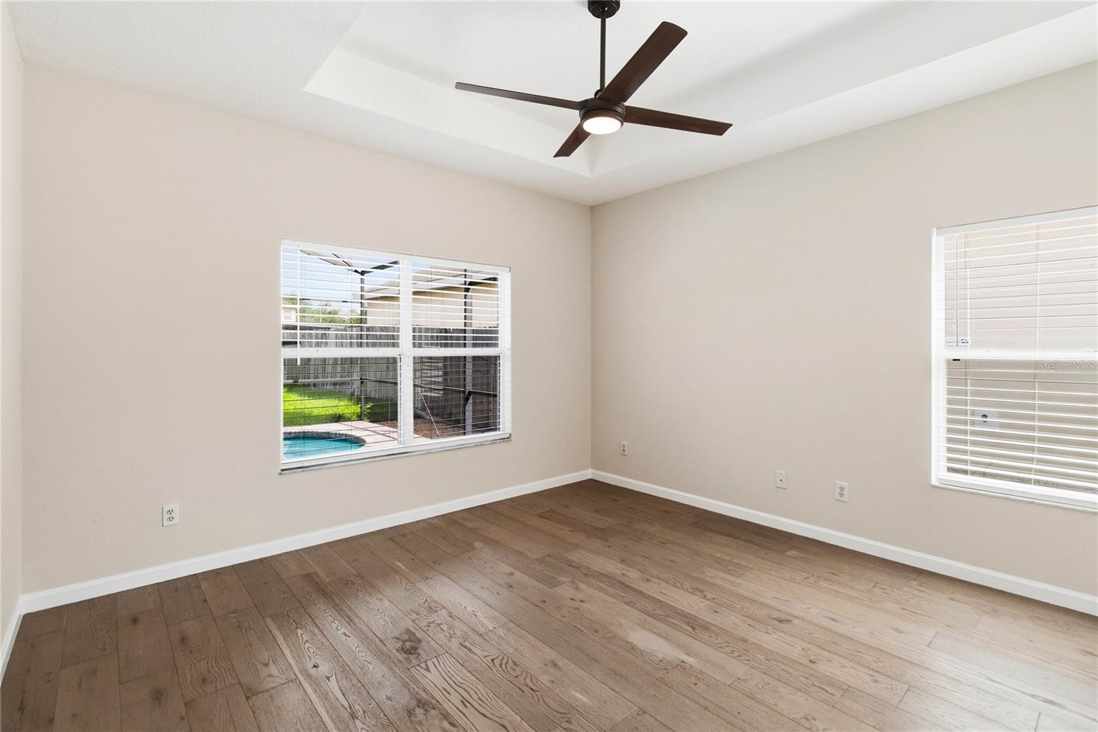 FALCON TRACE 44/119 - Residential