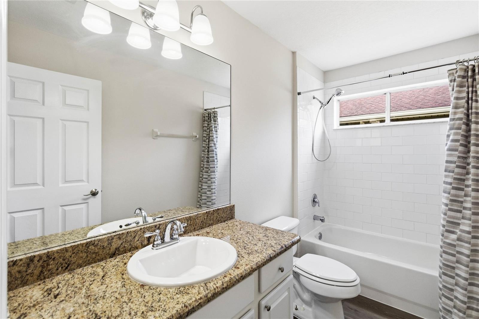 FALCON TRACE 44/119 - Residential