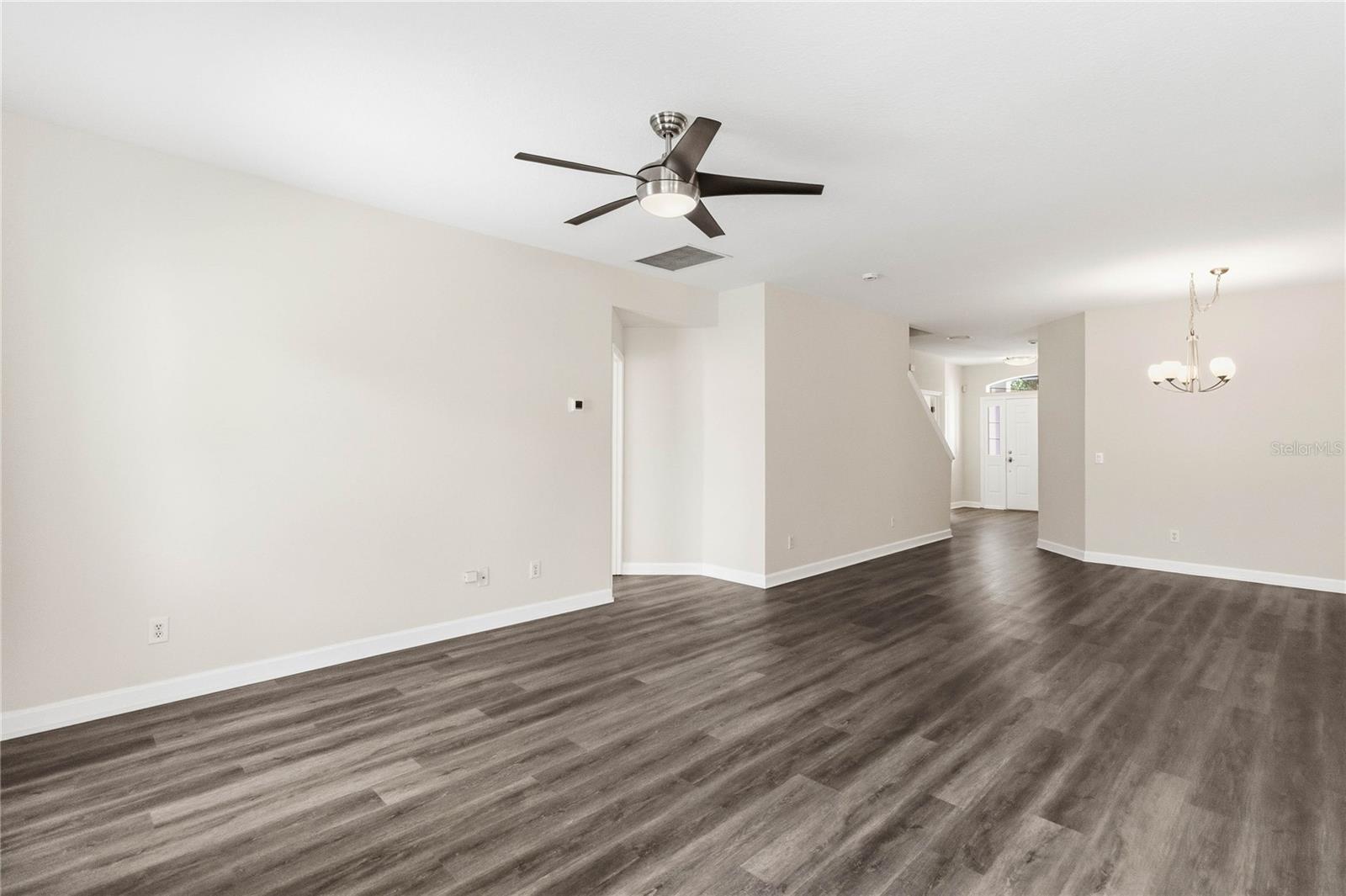 FALCON TRACE 44/119 - Residential