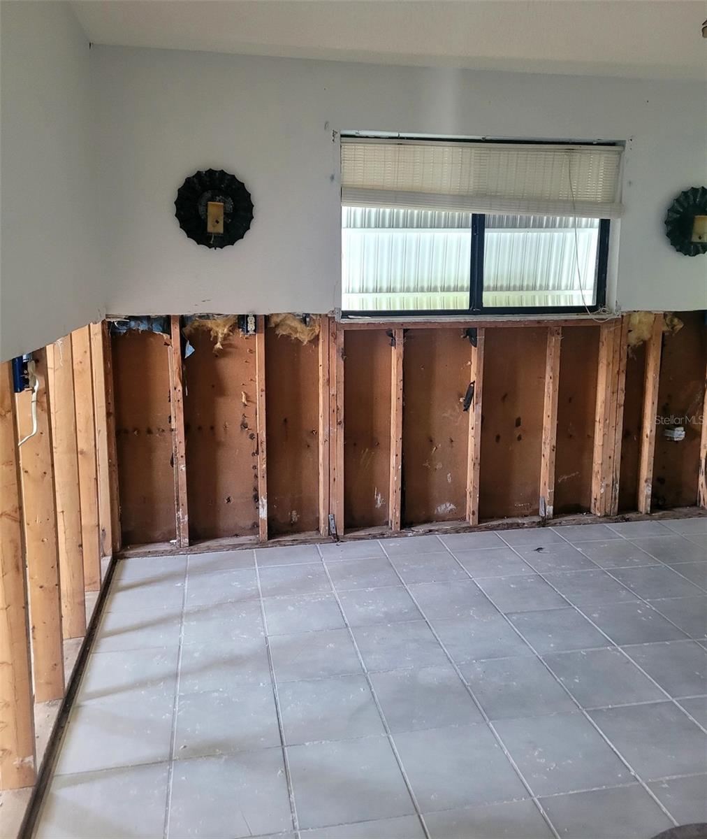 HERNANDO BEACH - Residential