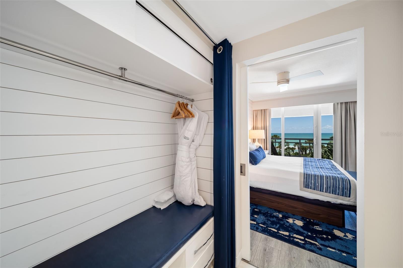 INN ON THE BEACH PH I - Residential