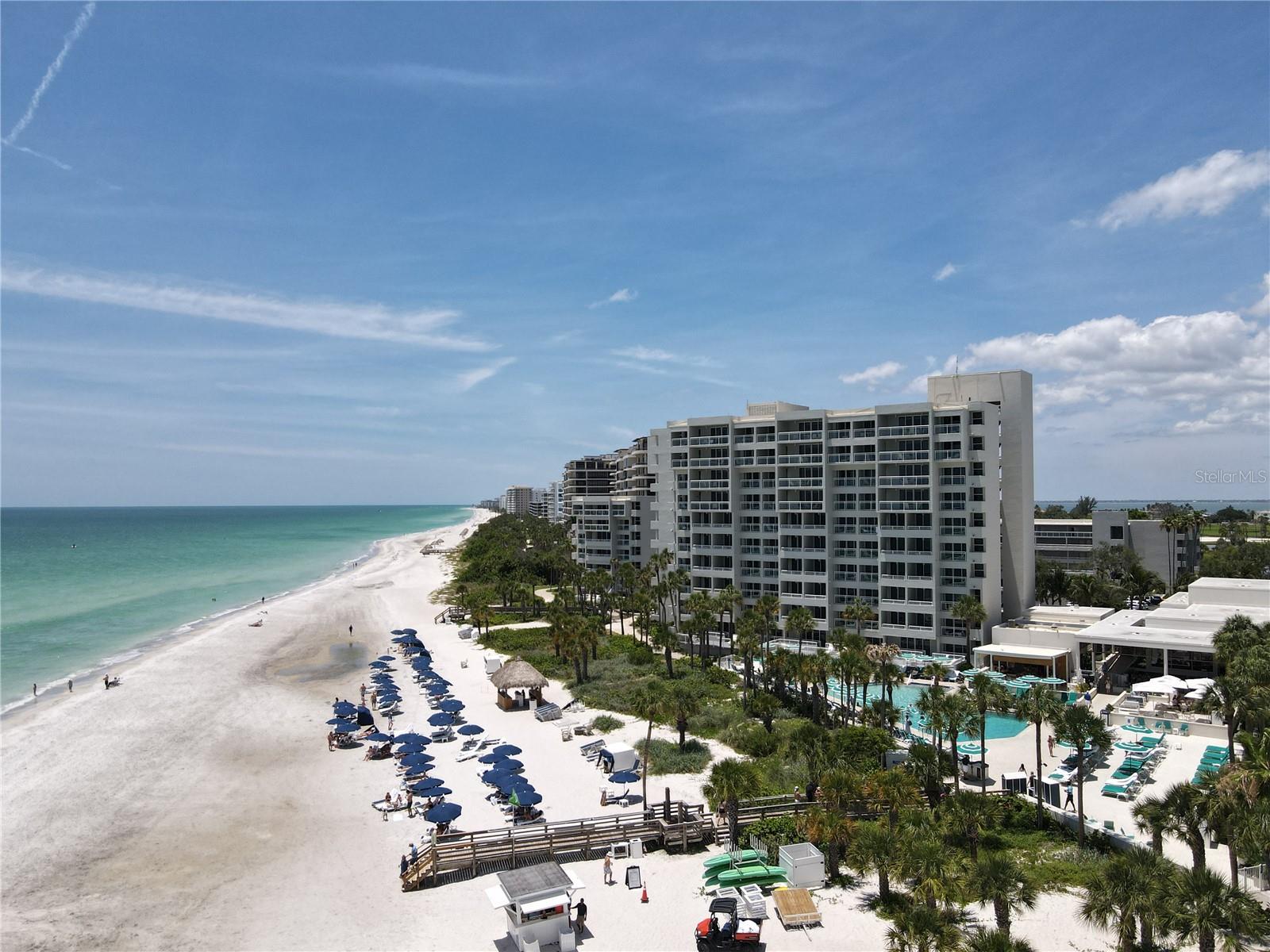 INN ON THE BEACH PH I - Residential
