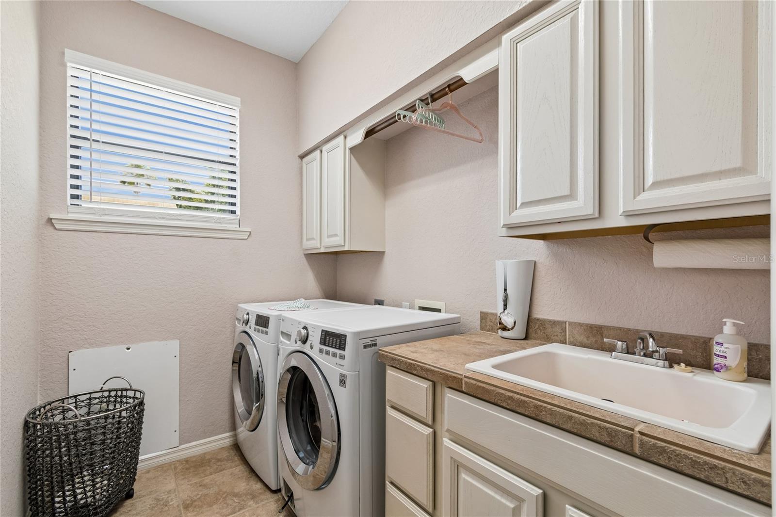 MILL CREEK PH V-B - Residential