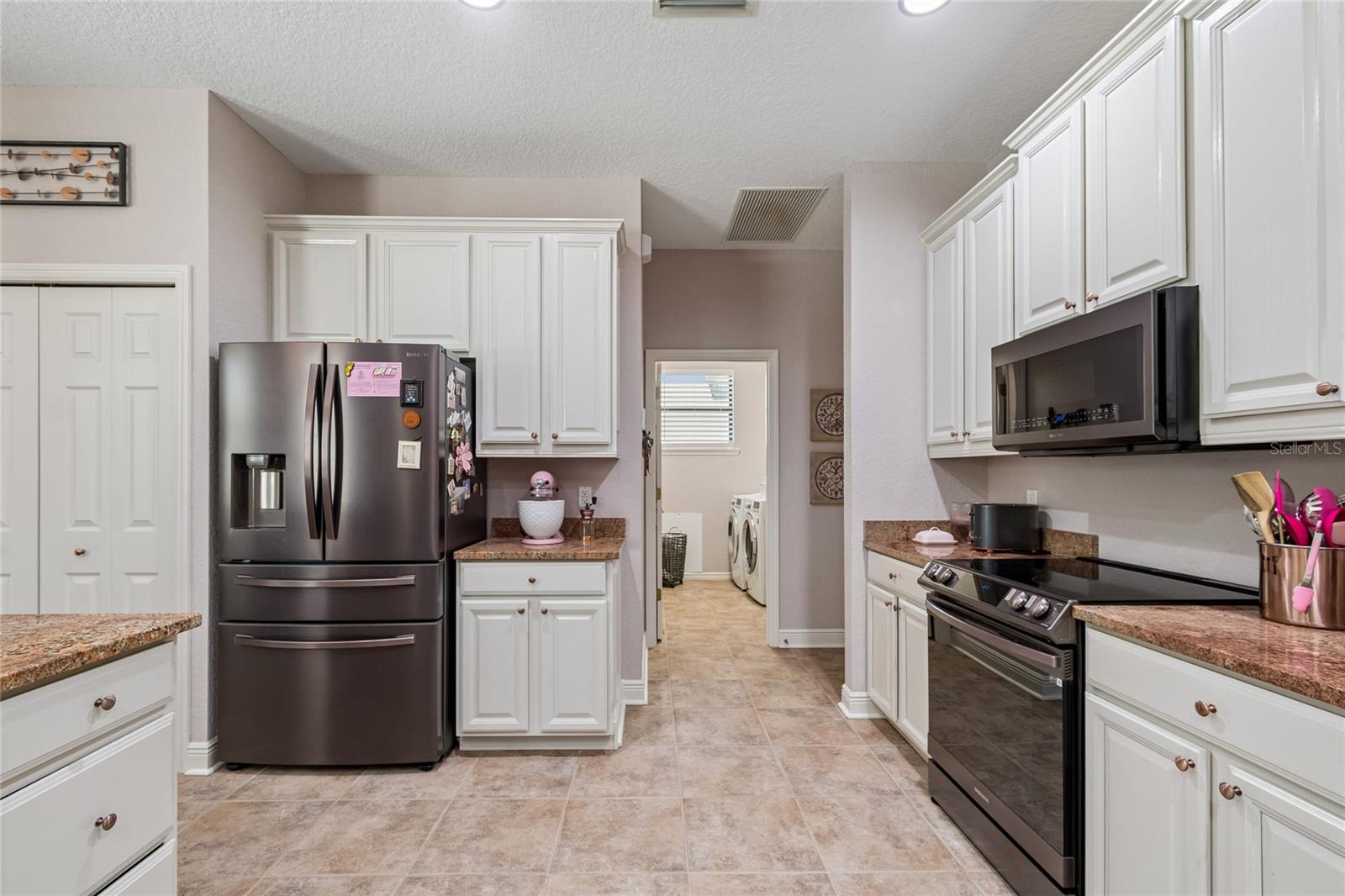MILL CREEK PH V-B - Residential