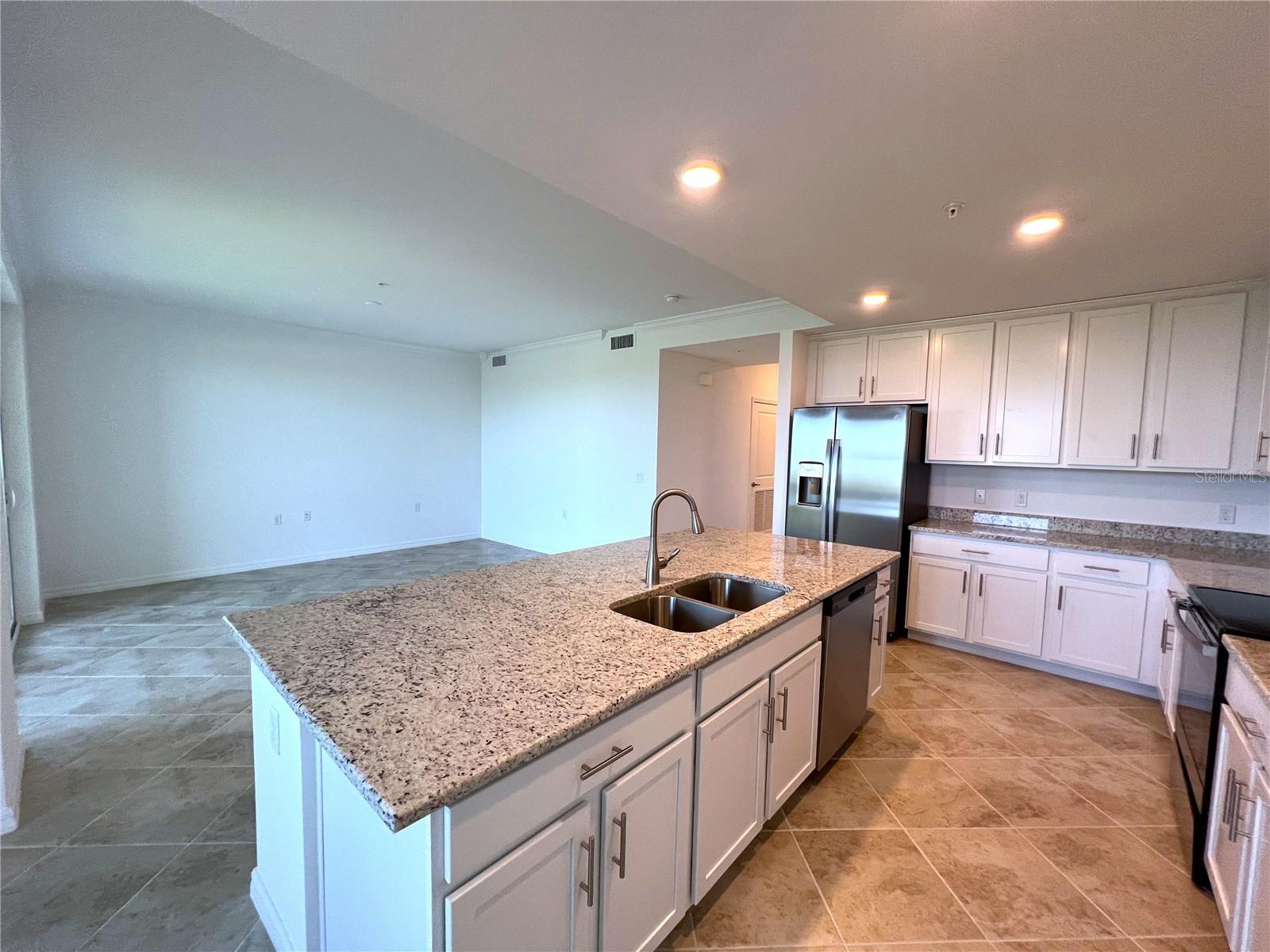 HERITAGE LANDING GOLF & COUNTRY CLUB - Residential Lease