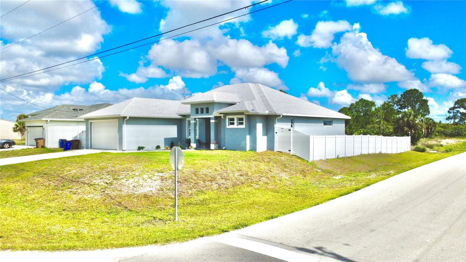 LEHIGH ACRES - Residential