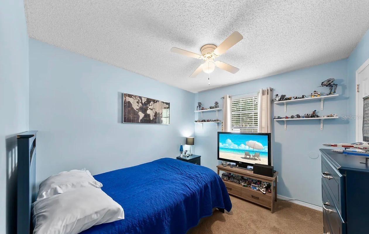MEADOWS - Residential
