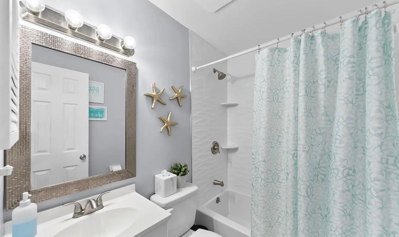 MEADOWS - Residential
