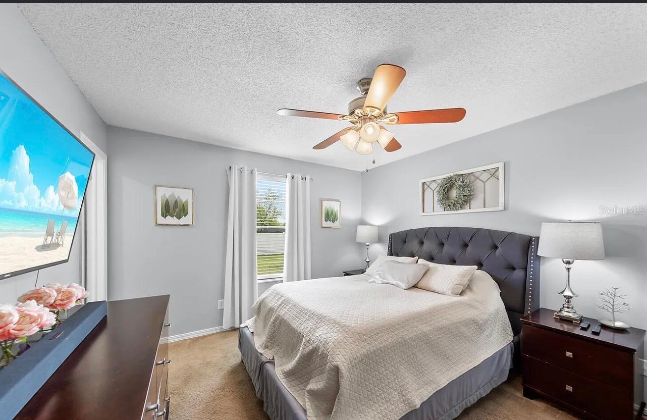 MEADOWS - Residential