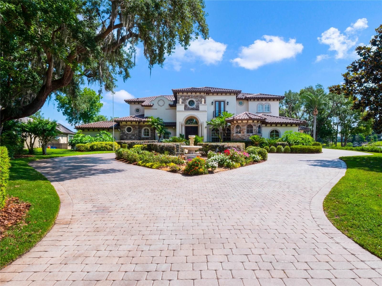 LAKE MARKHAM PRESERVE - Residential