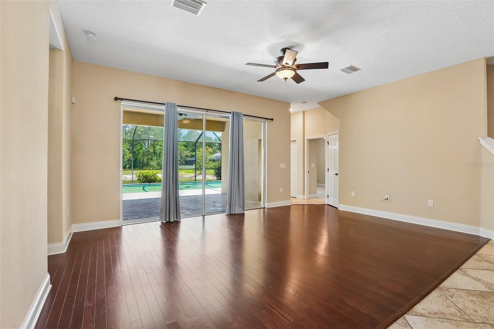 QUAIL WOODS PH 2 - Residential