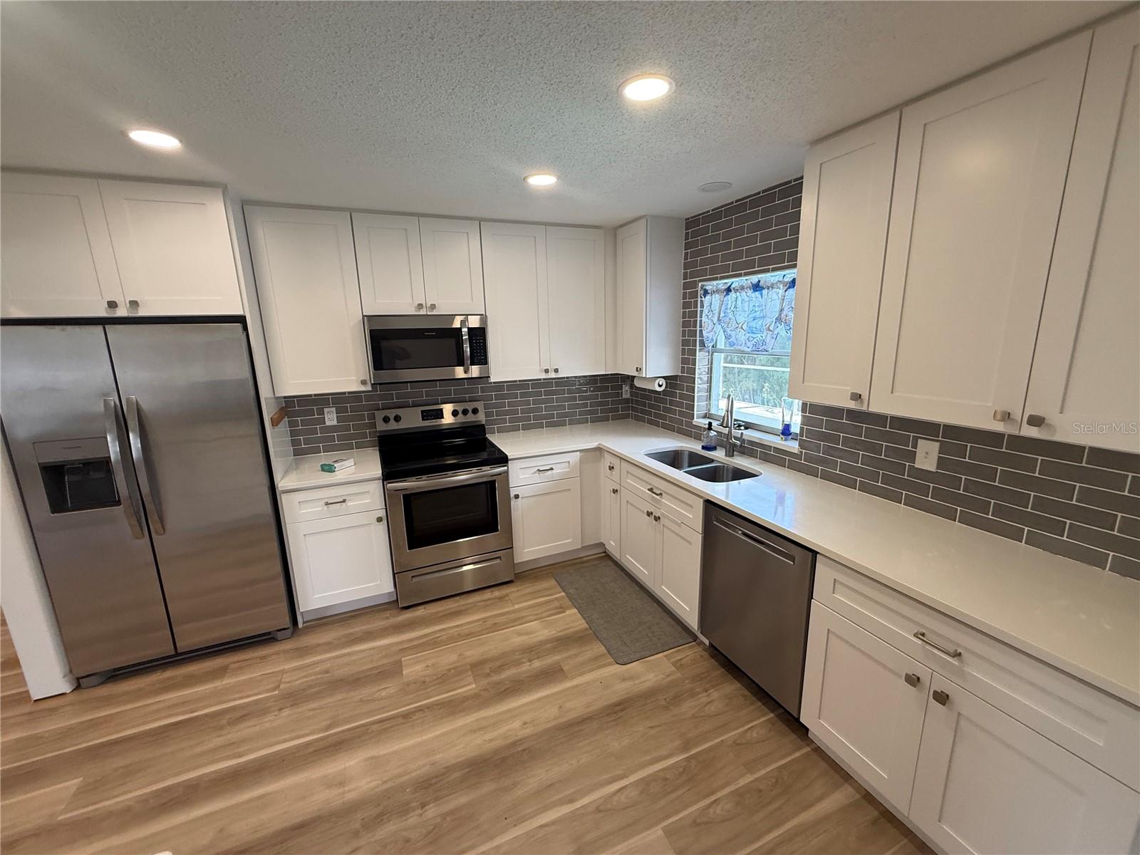 BAHIA VISTA - Residential