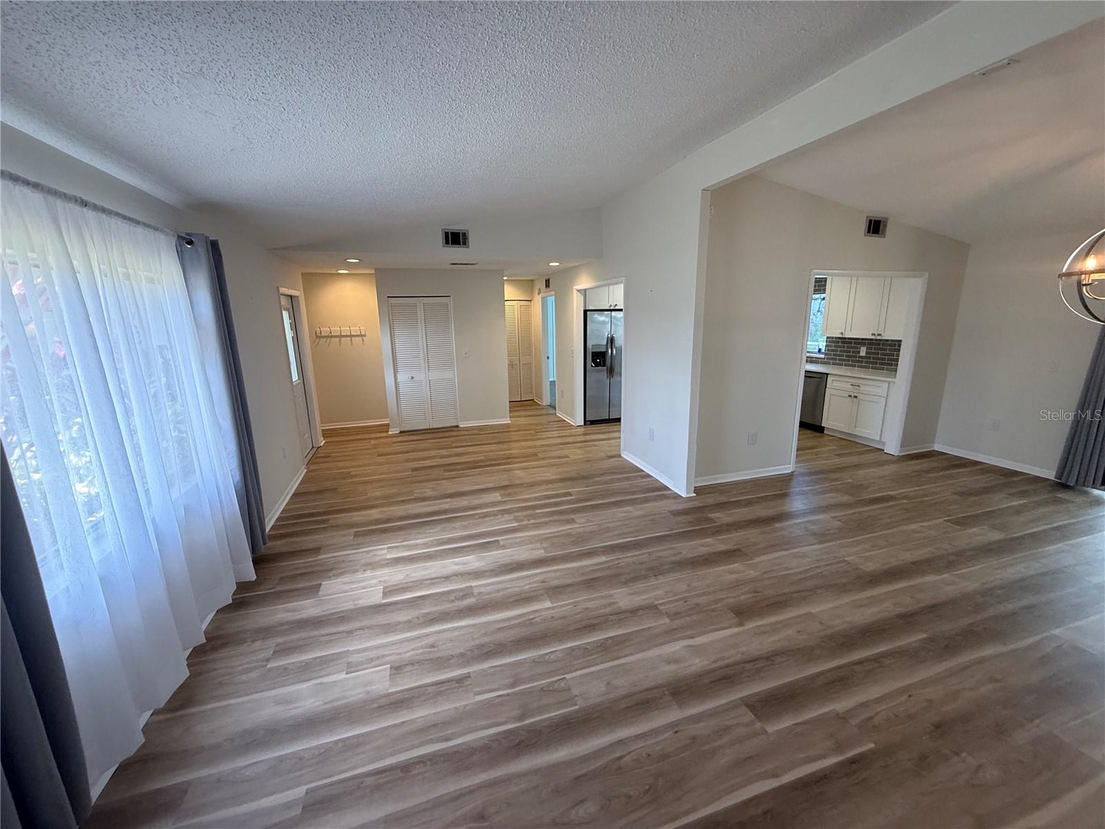 BAHIA VISTA - Residential