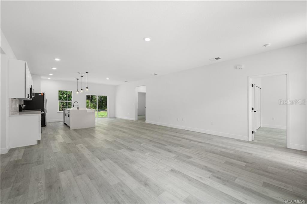 CITRUS SPGS UNIT 23 - Residential