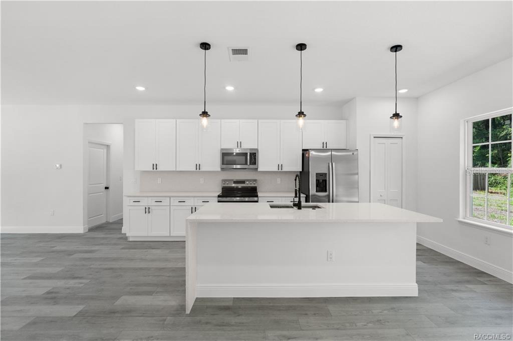 CITRUS SPGS UNIT 23 - Residential