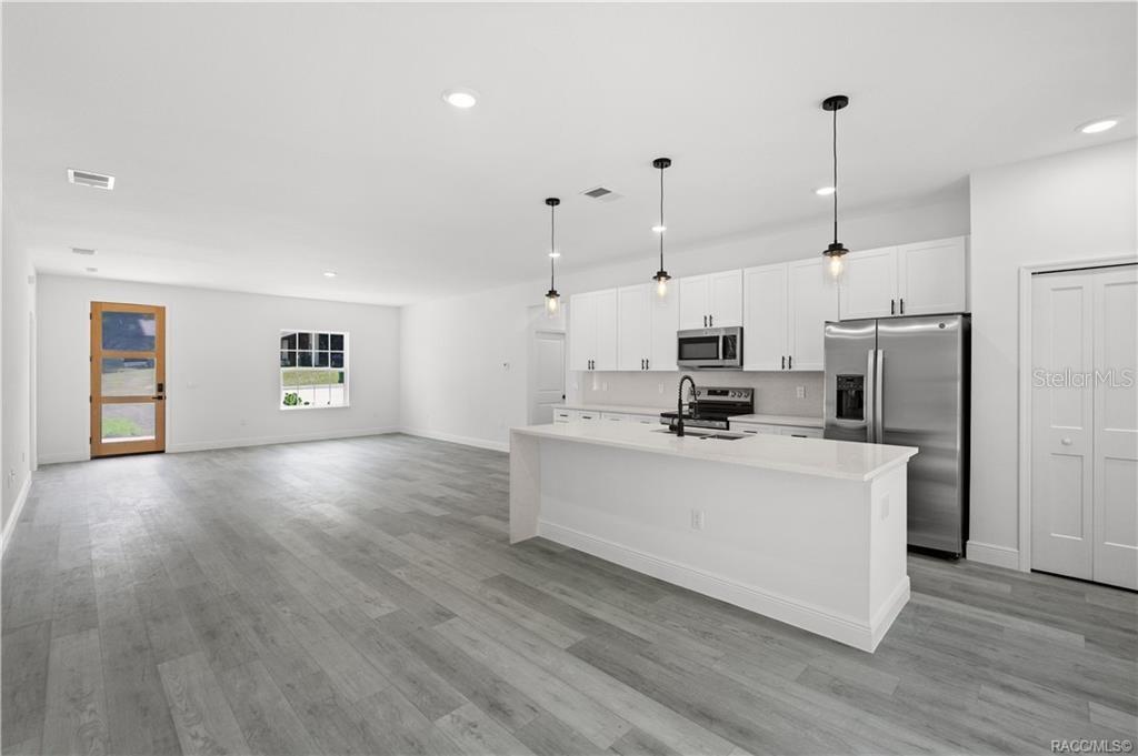 CITRUS SPGS UNIT 23 - Residential