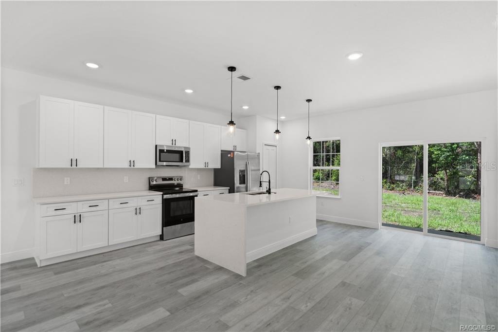 CITRUS SPGS UNIT 23 - Residential